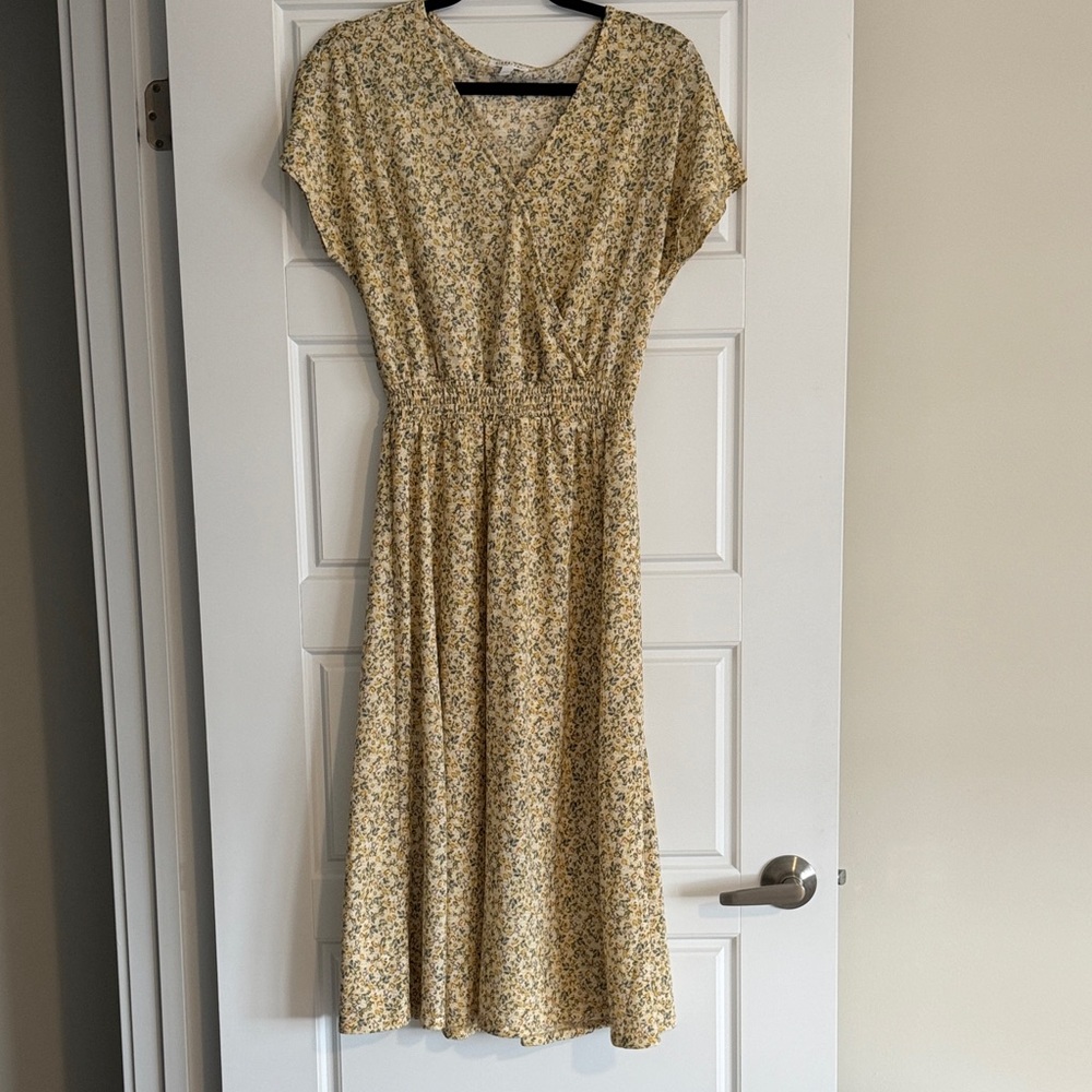 Reitmans Yellow Floral Midi Dress